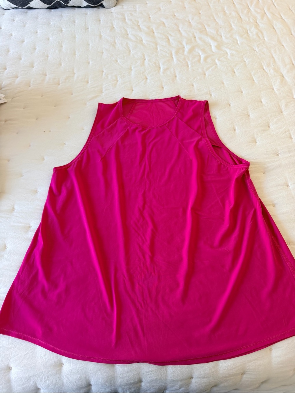 Lululemon Women’s Sleeveless Athletic Tank Top - Bright Pink